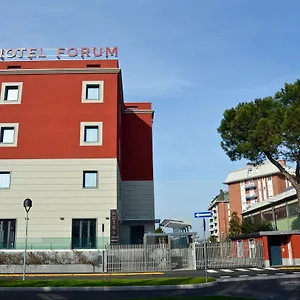 3* Отель Forum